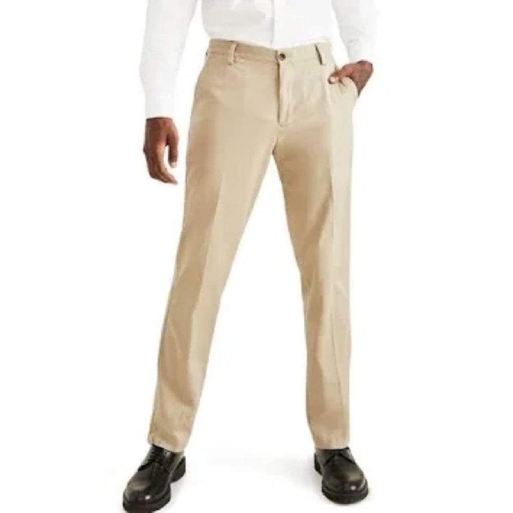 Dockers Men's Beige Pants
